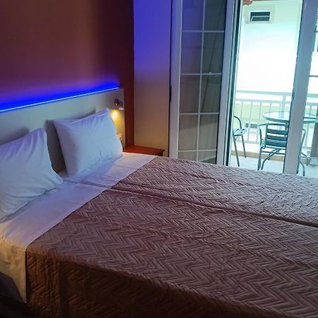 Oasis Blue Inn Leptokaryá Eksteriør billede