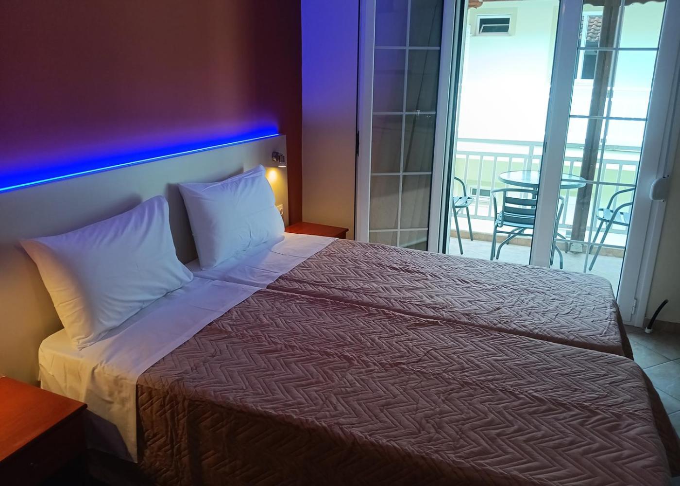Oasis Blue Inn Leptokaryá Eksteriør billede