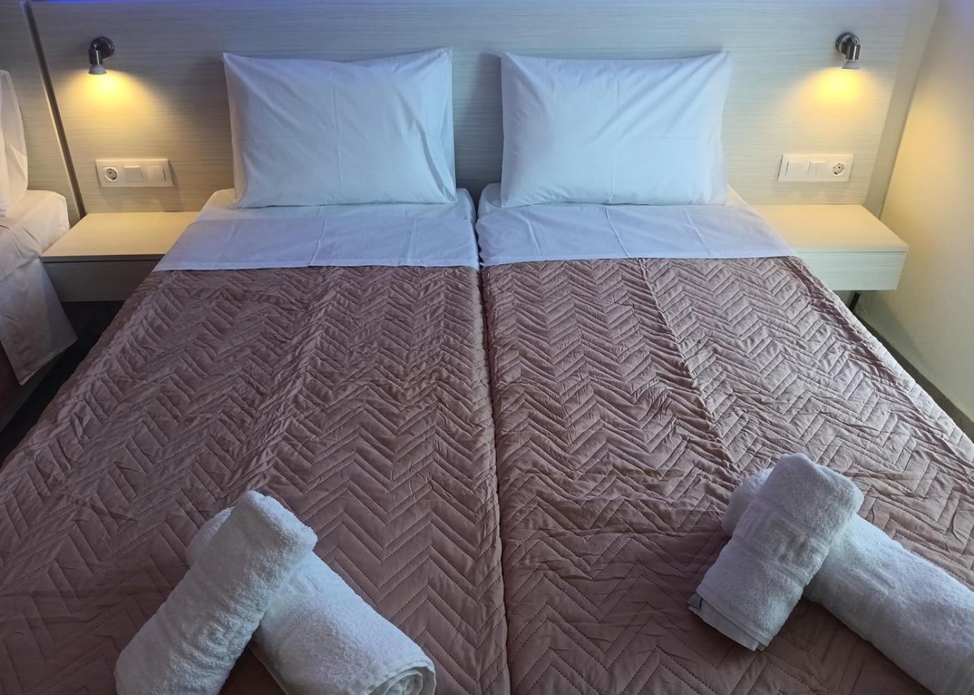 Oasis Blue Inn Leptokaryá Eksteriør billede